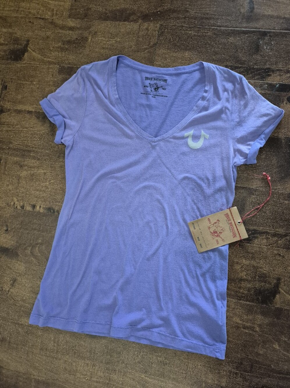 NWT True Religion Jane V-Neck Tee Medium Wild Orchid Deadstock 2012